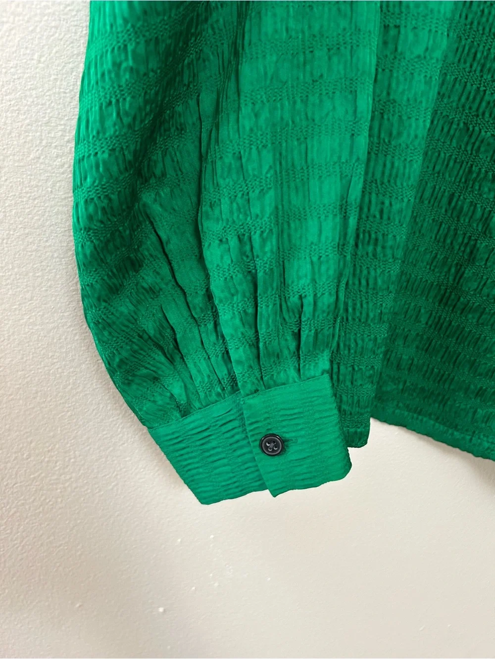 LOFT vibrant Green Crinkle Textured Long Sleeve Blouse Size-S